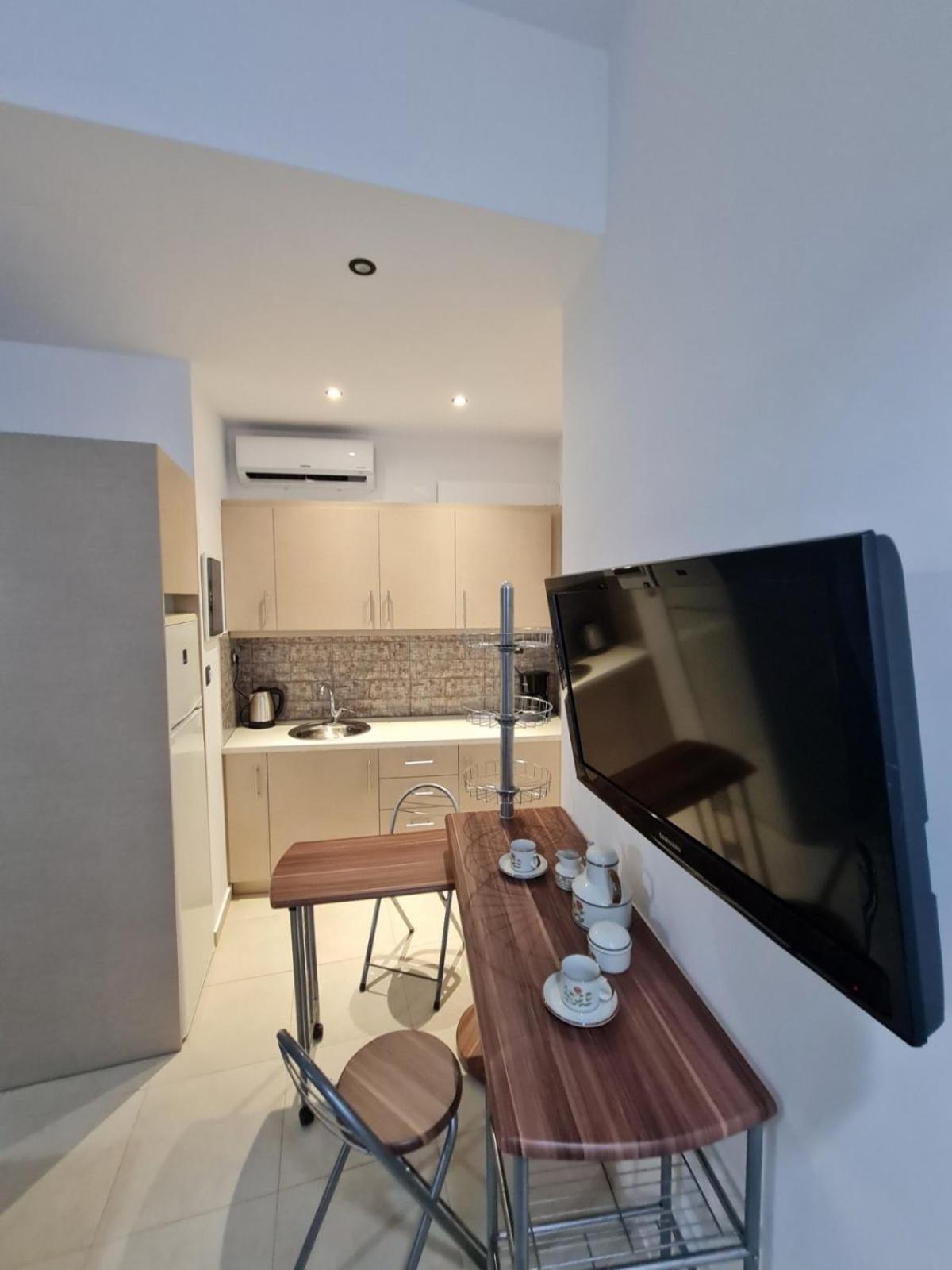 Appartement Ειδικη Προσφορα à Patras Extérieur photo