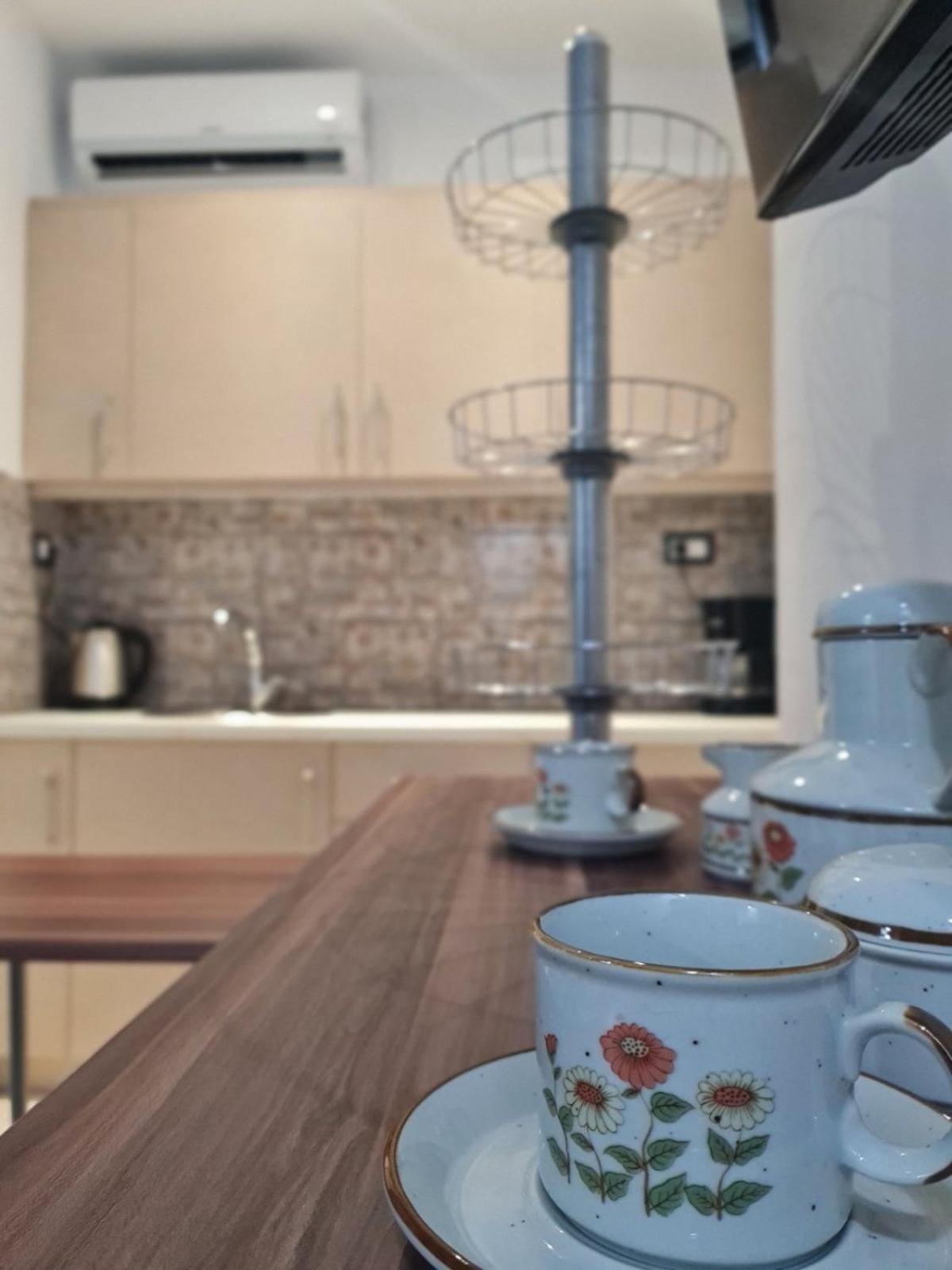 Appartement Ειδικη Προσφορα à Patras Extérieur photo
