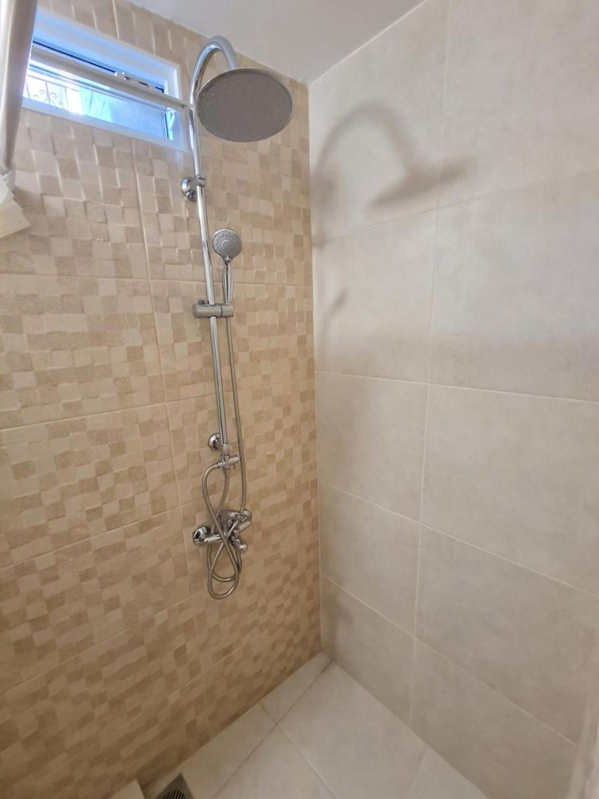 Appartement Ειδικη Προσφορα à Patras Extérieur photo
