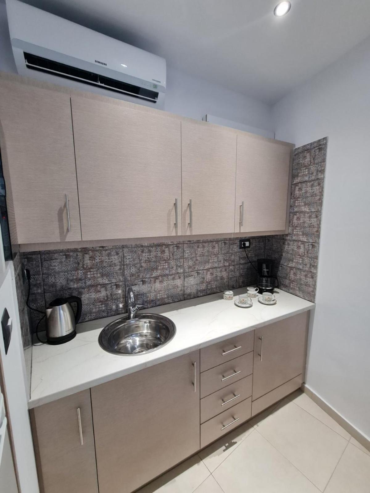 Appartement Ειδικη Προσφορα à Patras Extérieur photo